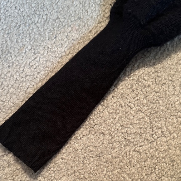 Moodie balloon sleeve sweater - Picture 3 of 6